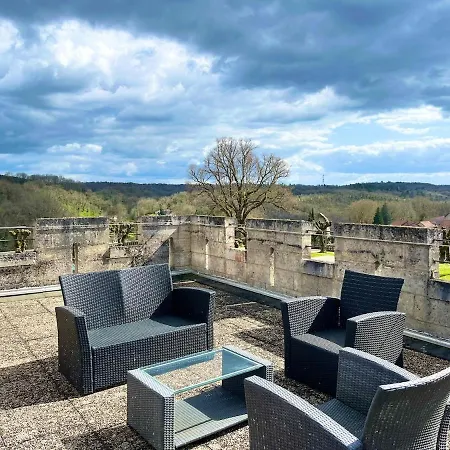 Holiday home La Tour Carree De Nontron, Sleeps 12 *