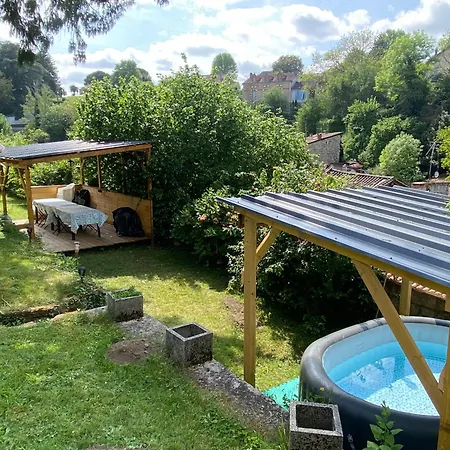 Holiday home La Tour Carree De Nontron, Sleeps 12 *
